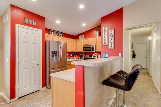 Foto del edificio - 1771 E San Xavier Dr