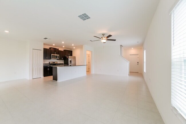 Foto del edificio - 7302 Spring Snowflake Ave