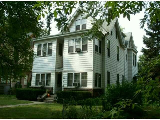 Primary Photo - 784 N Woodruff Place Dr