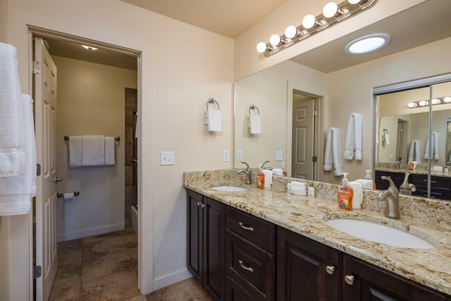 Foto del edificio - 3862 Desert Willow Cir