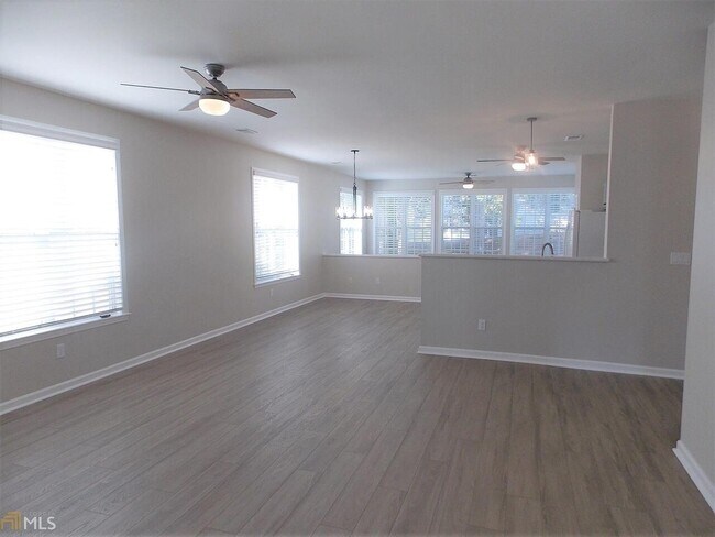 Foto del edificio - 2310 Applegate Ln