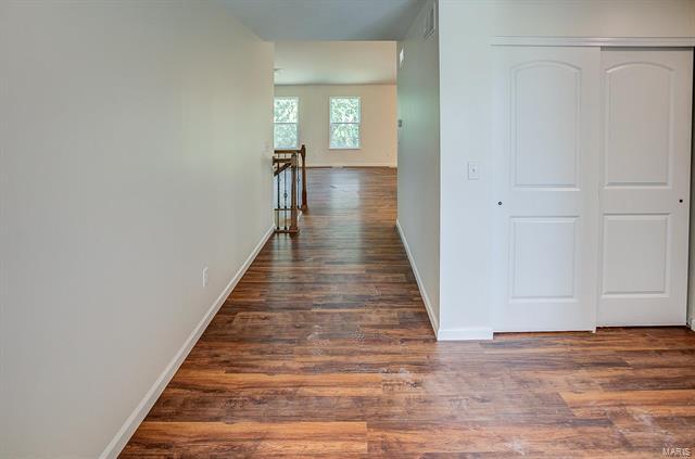 Building Photo - 3538 Chippewa Dr