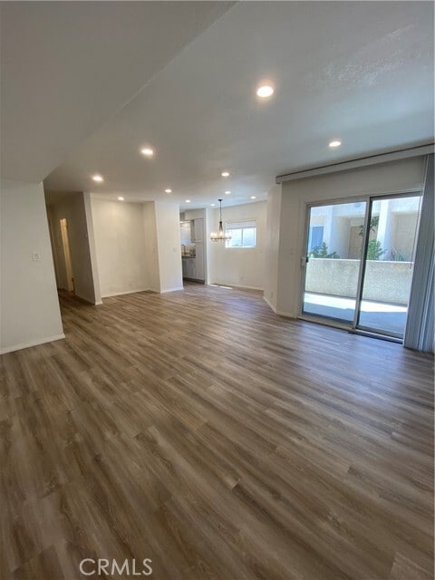 Building Photo - 7651 Reseda Blvd