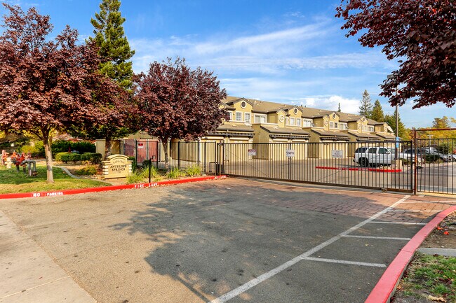 Gated Property - 3739 Black Eagle Dr