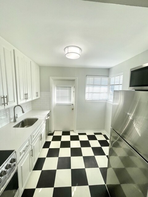 Foto del edificio - 2103 W Hills Ave
