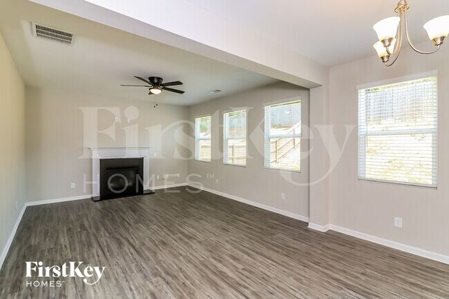 Building Photo - 68 Valley Brook Way