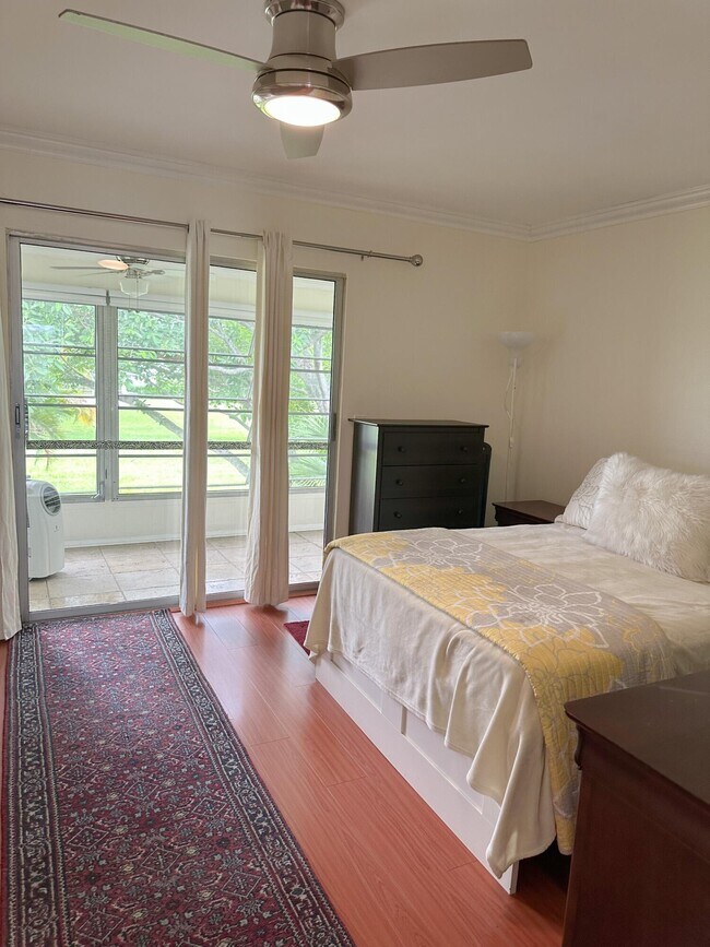 Foto del edificio - 14 Westbury E