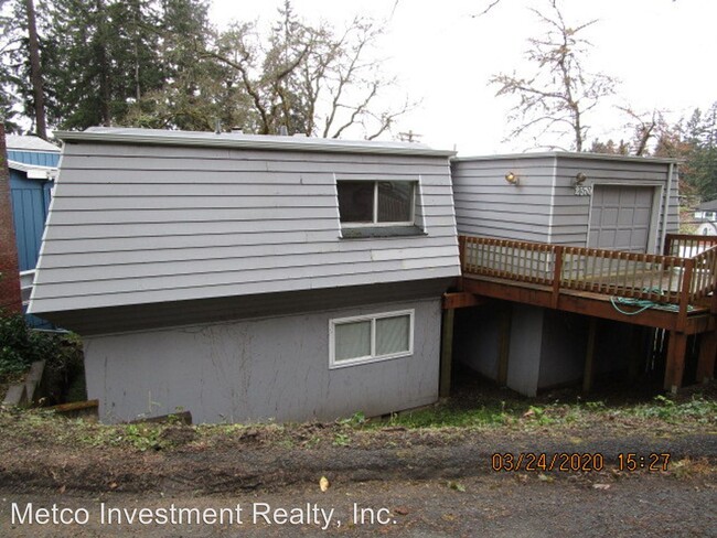 Building Photo - 2570 Spring Blvd