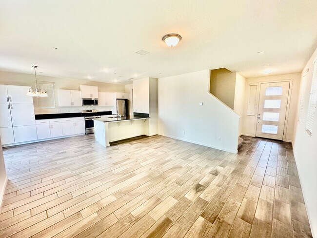 Foto del edificio - Newly Buily North Clovis 3/2.5 in Gated Co...