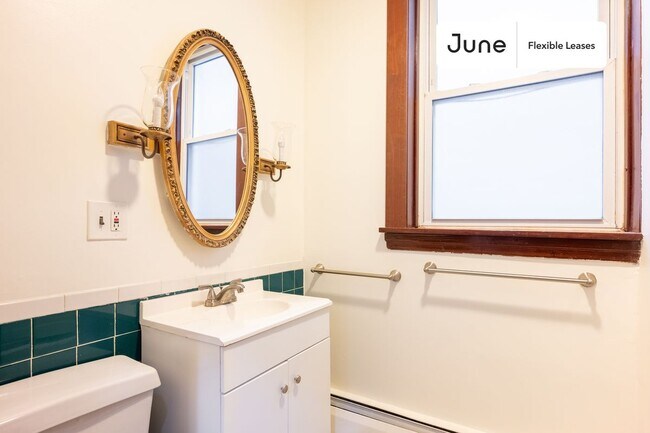 Foto del edificio - 2925 North Sacramento Avenue