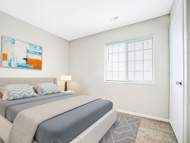 Foto del edificio - Forest Meadows Apartments – Pet-Friendly w...