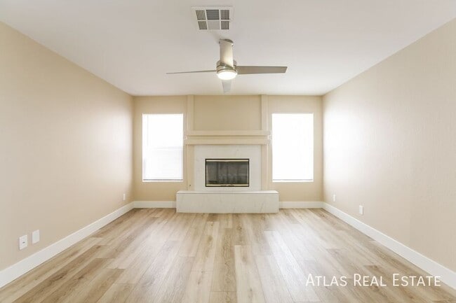 Building Photo - 8328 Sky Canyon Ct