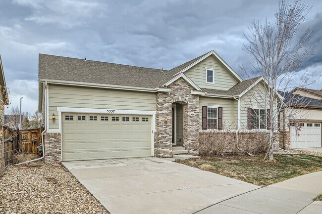 Foto del edificio - 4 Bed/4Bath Ranch-style home in the sought-after Meadow Mountain Villas community of southwest Lo...
