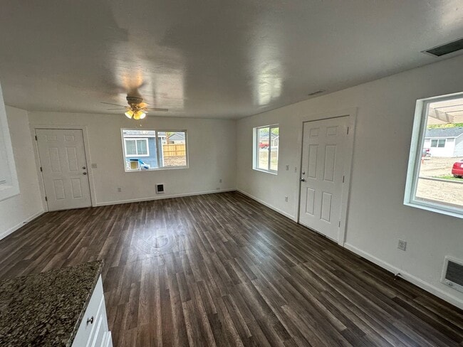 Building Photo - 5332 Amberview Ln