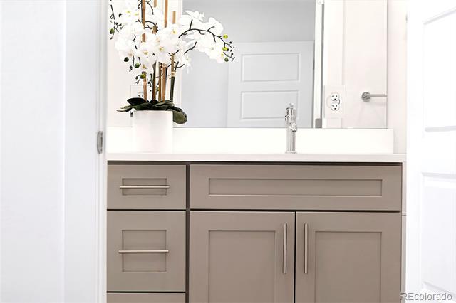 Foto del edificio - 16 Oneida Ct