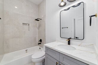 Building Photo - 6715 England St