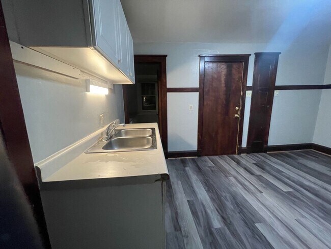 Building Photo - 4071-4073 N 39th St. (Duplex)