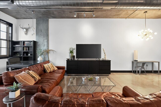 Foto del edificio - 435 N Andrews Ave
