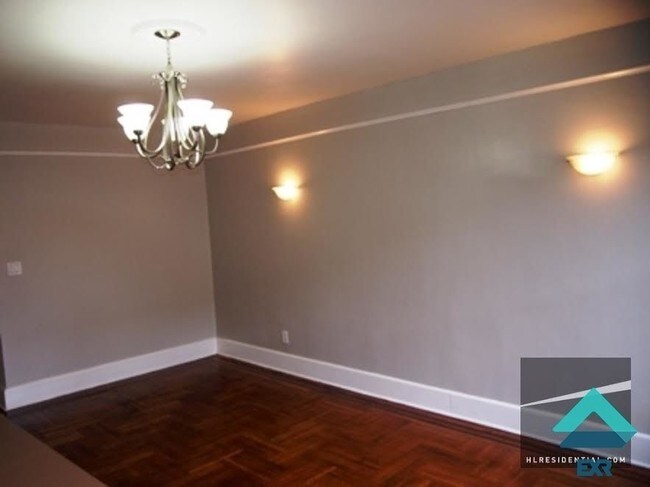Foto del edificio - 309 E 19th St