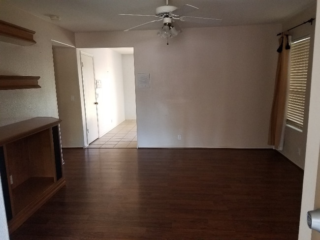 Building Photo - 16910 N 158th Ave