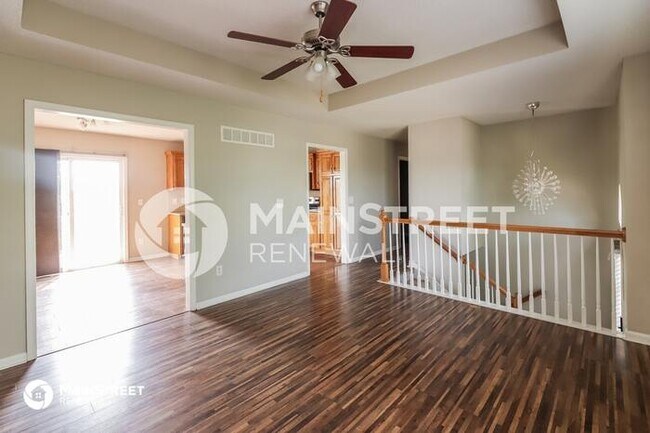 Building Photo - 501 Fall Creek Dr, Belton, MO 64012