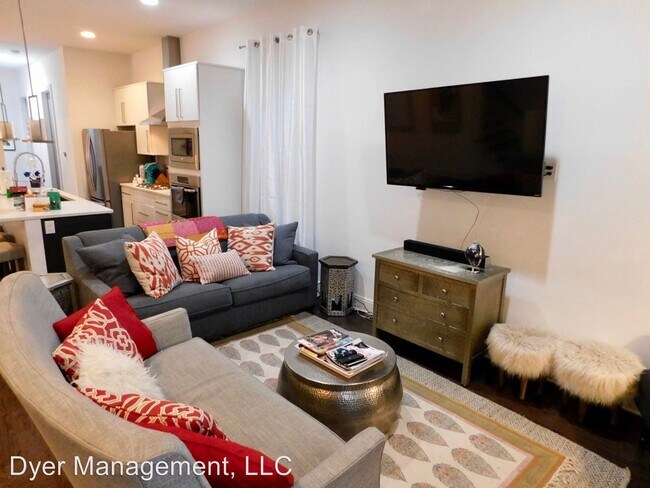 Foto del edificio - 4 br, 3.5 bath House - 1015 11th Ave S
