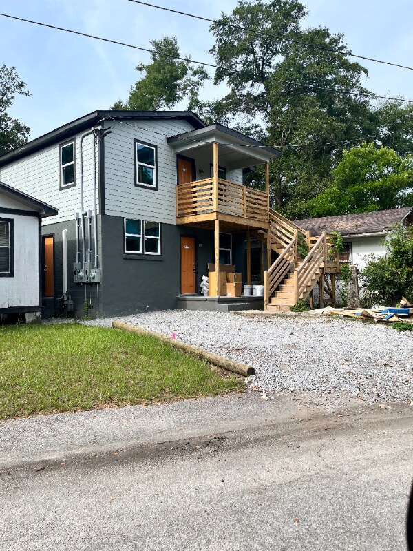 Primary Photo - 2117 Atlas St