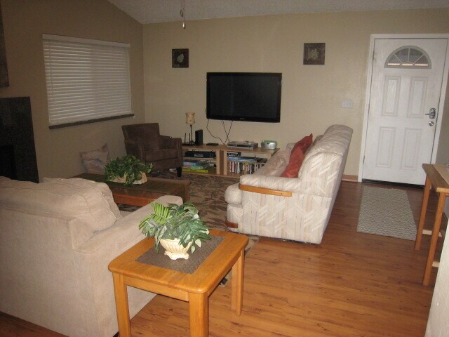 Building Photo - 13430 Ebbtide Village