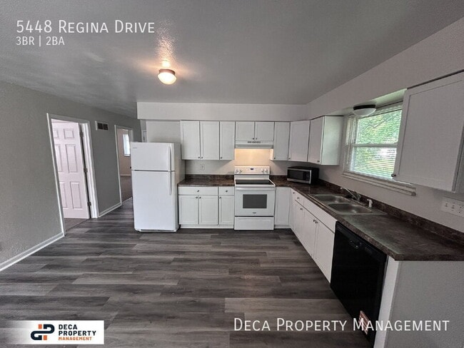 Building Photo - 5448 Regina Dr