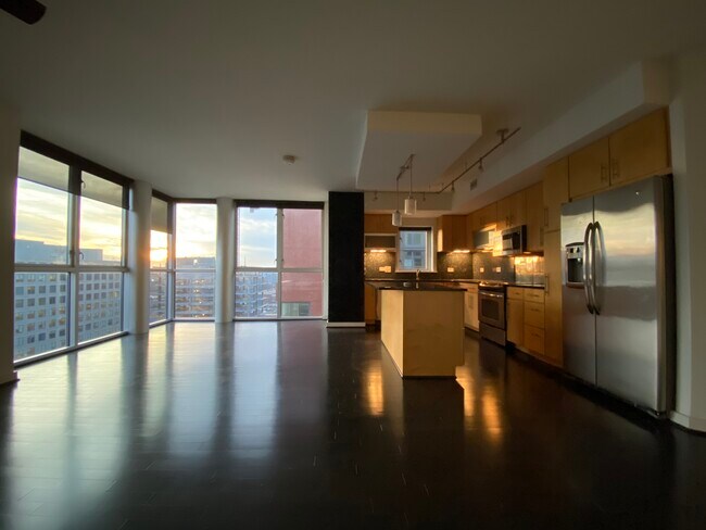 southwest facing corner unit - 1025 First St SE
