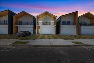Building Photo - 2625 Warbler Ave