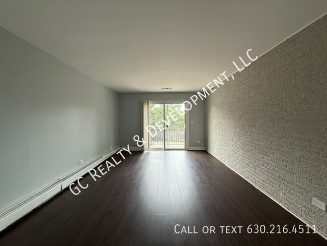 Foto del edificio - 1044 S York Rd