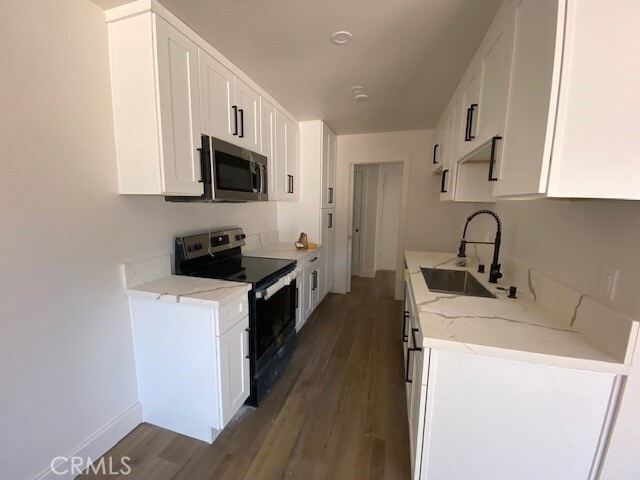 Foto del edificio - 4160 W 182nd St