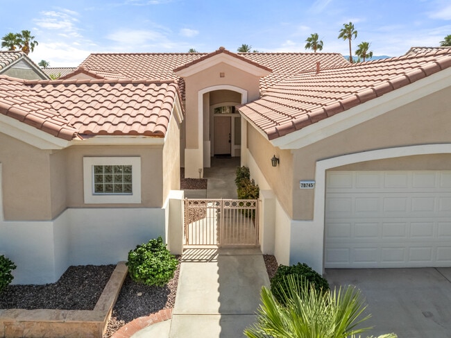 Foto del edificio - 78745 Platinum Dr