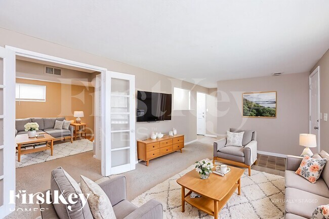 Foto del edificio - 1104 Kearney Rd