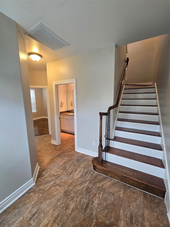 Foto del edificio - 3440 Cline St