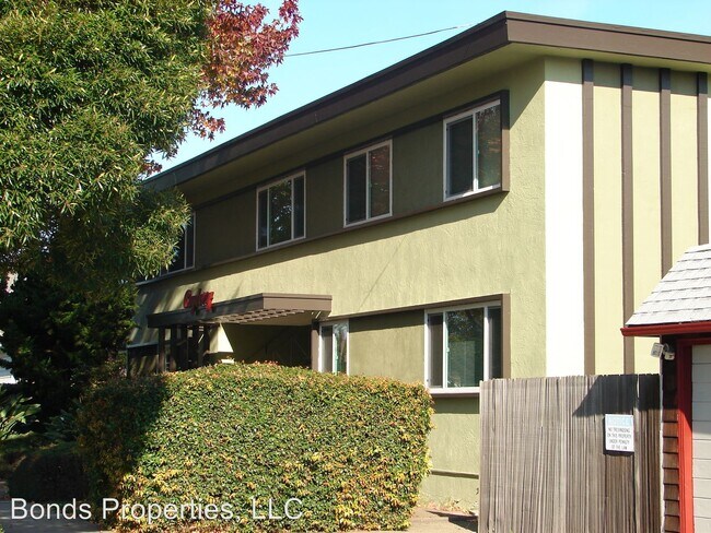 Foto del edificio - 911 Lexington Ave