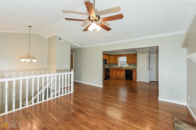Building Photo - 5511 Bushnell Ct