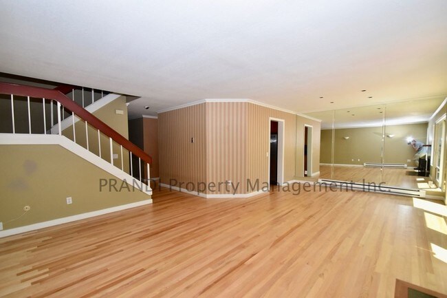 Foto del edificio - 125 Spinnaker Point Dr