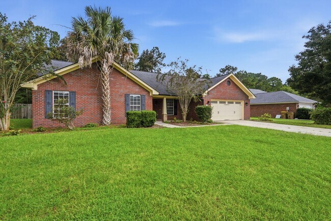 Building Photo - 121 Mill Ct