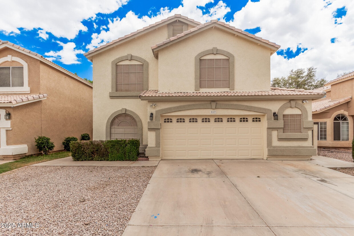 Primary Photo - 917 N Blackbird Dr