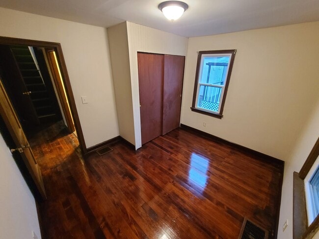 Foto del edificio - Near Southgate - coming soon