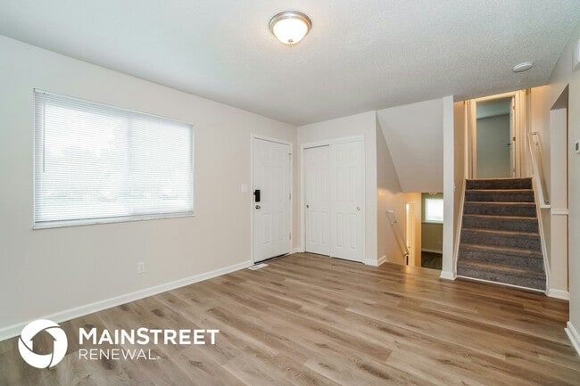 Building Photo - 3017 Perinton Pl