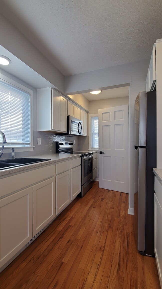 Foto del edificio - 1232 11th St NW