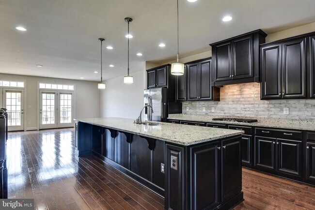 Foto del edificio - 26073 Little Rocky Terrace