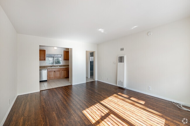 Studio - 400SF - Living Room - Sycamore Terrace