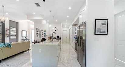 Building Photo - 3502 40th Ave SE