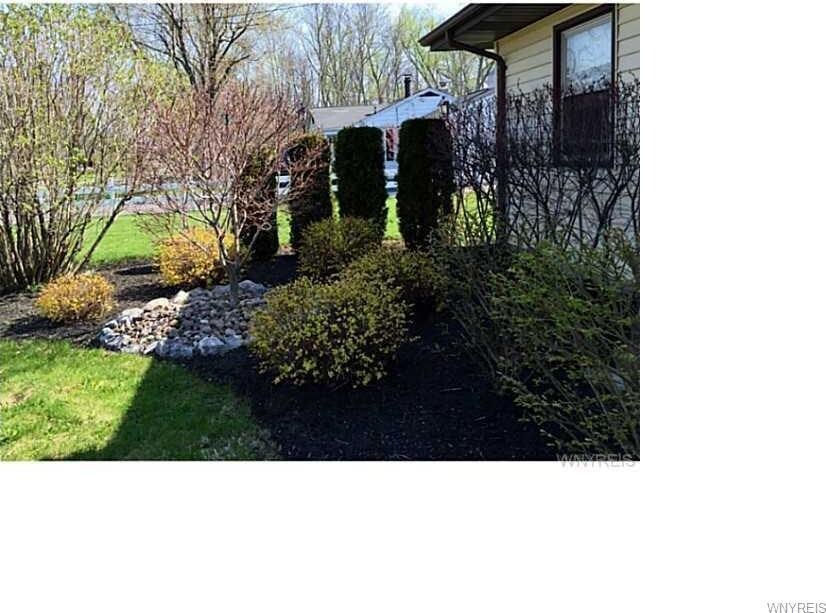 Primary Photo - 6449 Aiken Rd