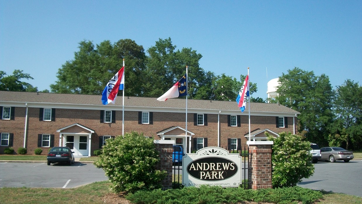 Primary Photo - Andrews Park