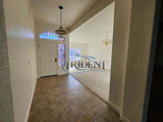 Foto del edificio - 4 bedroom 2 bath locaded in a cultisac